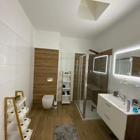 Seaesta Holiday-Luxury Seaview Апартаменты